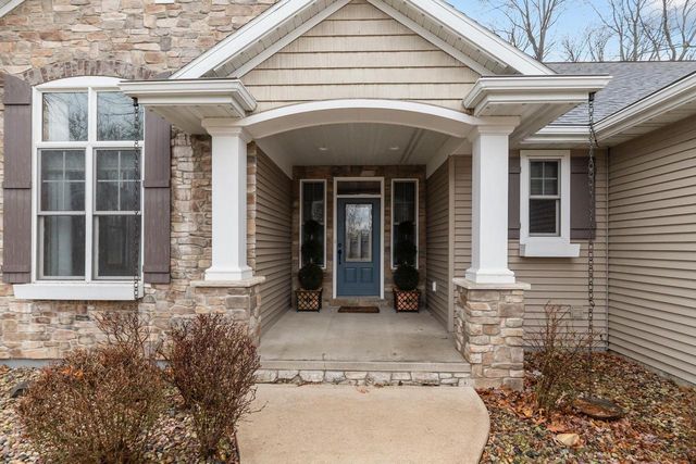 4231 WESTVIEW LANE, Oshkosh, WI 54904