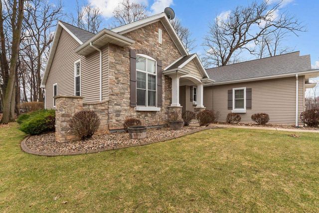 4231 WESTVIEW LANE, Oshkosh, WI 54904
