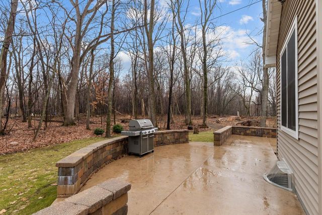 4231 WESTVIEW LANE, Oshkosh, WI 54904