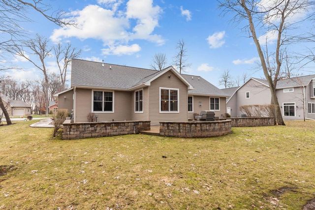 4231 WESTVIEW LANE, Oshkosh, WI 54904