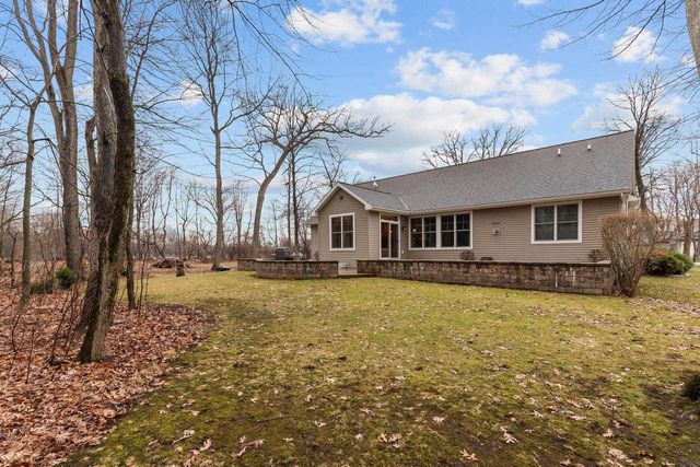 4231 WESTVIEW LANE, Oshkosh, WI 54904