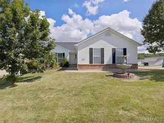 822 McLivaine Court, Pevely, MO 63070