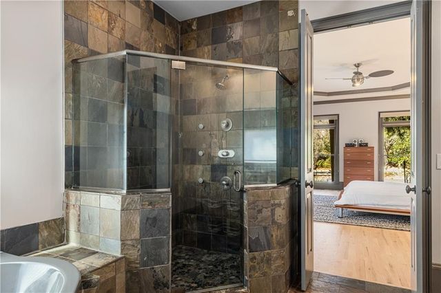 33 Cliftwood Drive, Atlanta, GA 30328