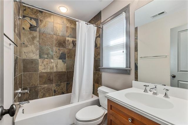 33 Cliftwood Drive, Atlanta, GA 30328