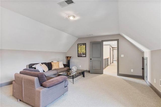 33 Cliftwood Drive, Atlanta, GA 30328