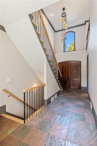 33 Cliftwood Drive, Atlanta, GA 30328