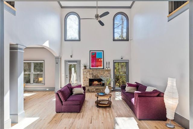 33 Cliftwood Drive, Atlanta, GA 30328