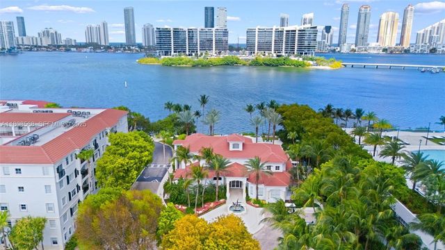 3245 NE 184th Street 13402, Aventura, FL 33160