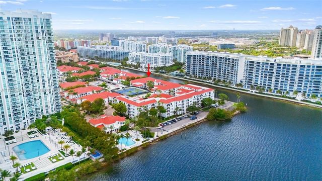 3245 NE 184th Street 13402, Aventura, FL 33160