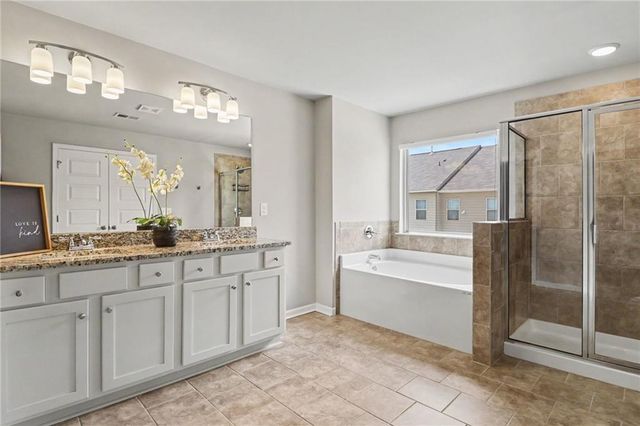 4270 Sunny Oak Lane, Norcross, GA 30071