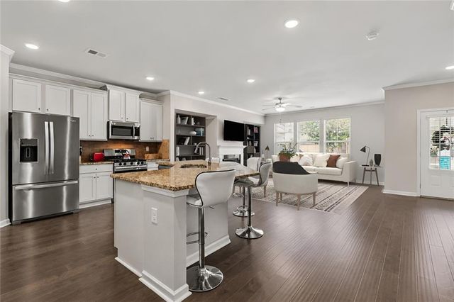 4270 Sunny Oak Lane, Norcross, GA 30071