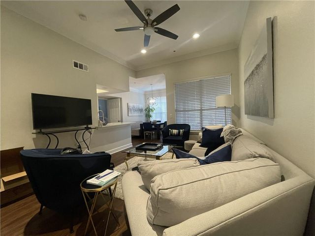 3777 Peachtree NE Road 832, Atlanta, GA 30319