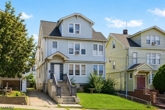 185 Grumman Ave, Newark City, NJ 07112