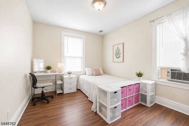 185 Grumman Ave, Newark City, NJ 07112