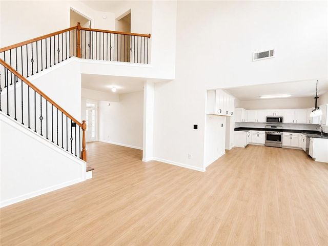 2252 Jasmine Glen Drive, Buford, GA 30519