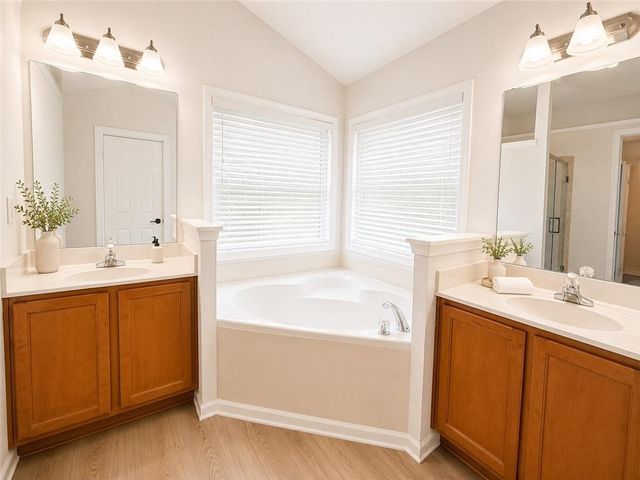 2252 Jasmine Glen Drive, Buford, GA 30519
