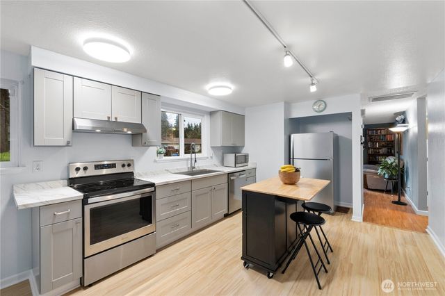 14810 73rd Avenue E, Puyallup, WA 98375