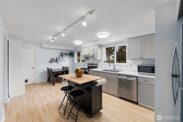 14810 73rd Avenue E, Puyallup, WA 98375