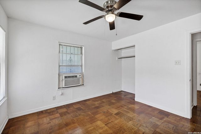 331 Saipan Pl, San Antonio, TX 78221