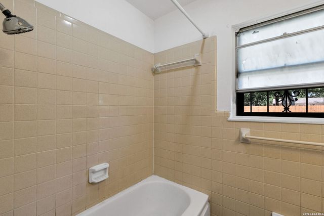 331 Saipan Pl, San Antonio, TX 78221