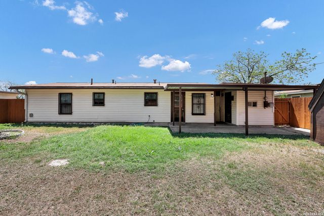 331 Saipan Pl, San Antonio, TX 78221