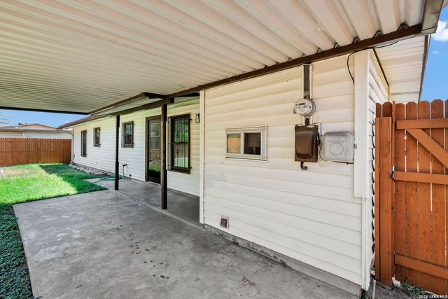 331 Saipan Pl, San Antonio, TX 78221