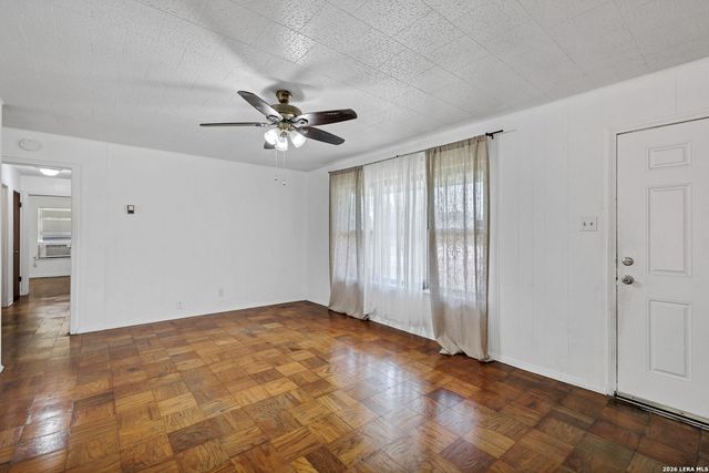 331 Saipan Pl, San Antonio, TX 78221