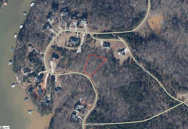 130 W Waters Edge Lane, West Union, SC 29696