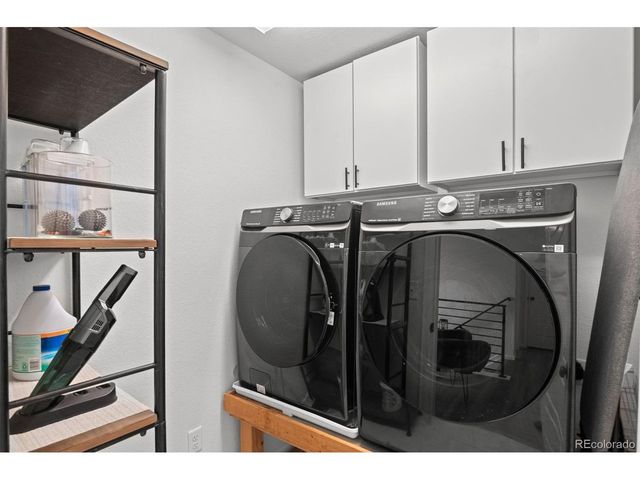 24601 E 37th Ave, Aurora, CO 80019