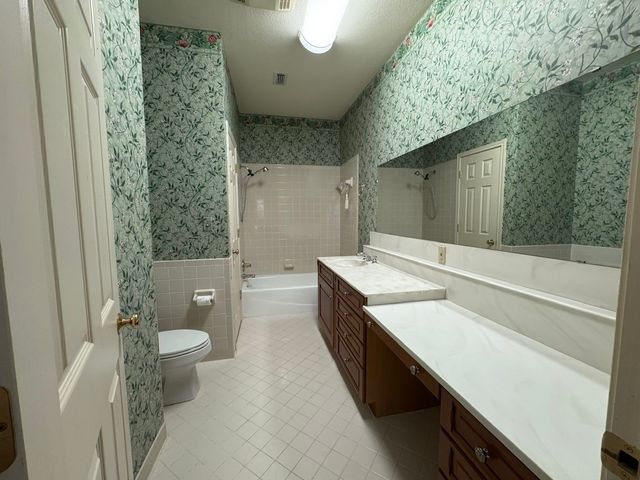 5 Woodhaven Circle, Abilene, TX 79605