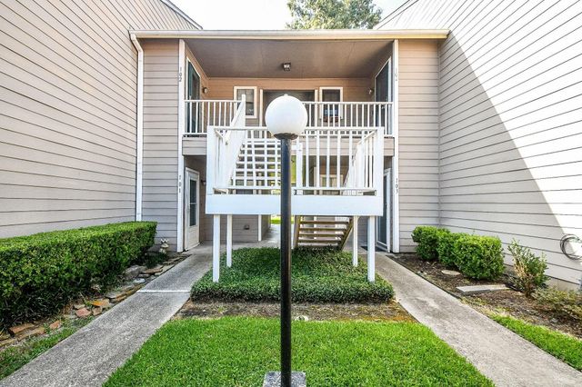 14911 Wunderlich Drive 106, Houston, TX 77069
