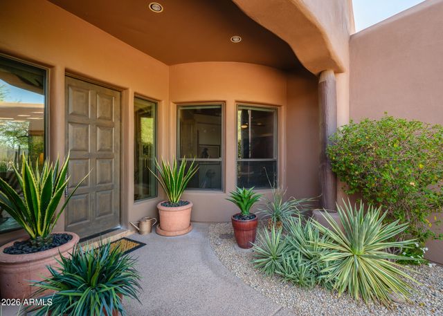 6050 N 52nd Place, Paradise Valley, AZ 85253