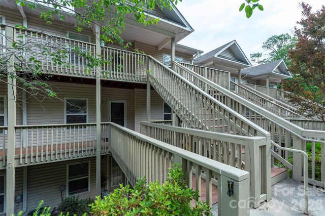 509 Carrington Place, Arden, NC 28704