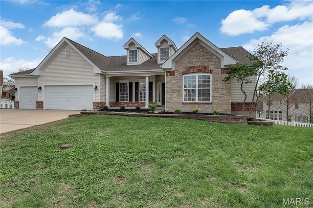18 Bayberry Meadows Court, O'fallon, MO 63366