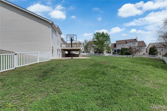 18 Bayberry Meadows Court, O'fallon, MO 63366