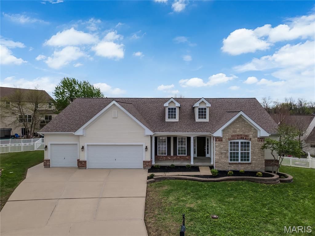 18 Bayberry Meadows Court, O'fallon, MO 63366