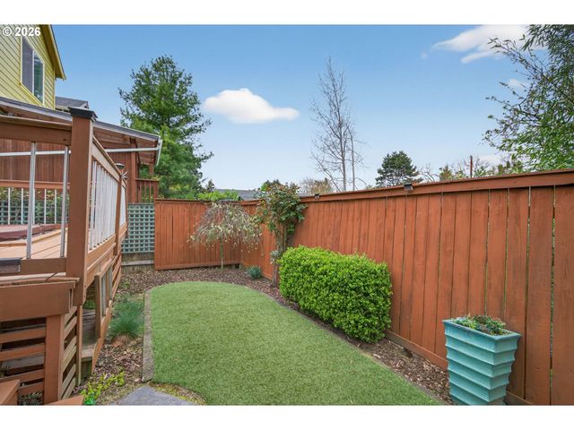 5615 Se OAK St, Portland, OR 97215