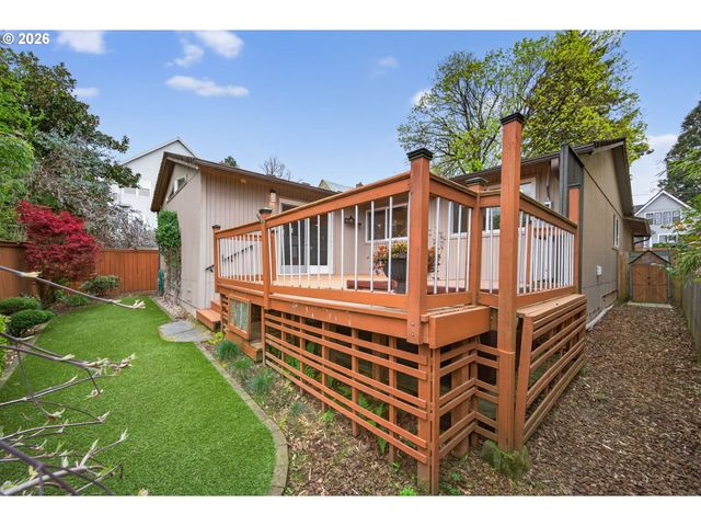 5615 Se OAK St, Portland, OR 97215