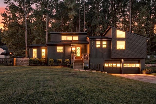2945 Brett Circle NW, Acworth, GA 30101