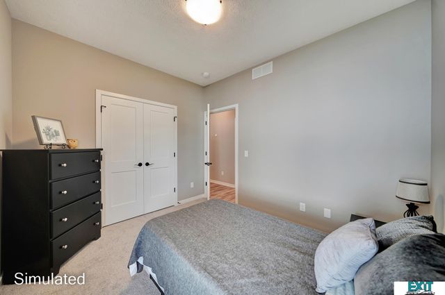 8517 Lost Arrow Court, Lincoln, NE 68507