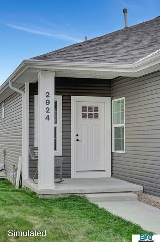 8517 Lost Arrow Court, Lincoln, NE 68507