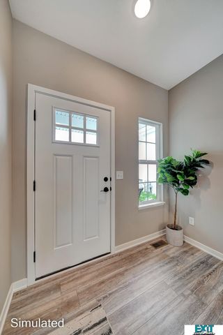 8517 Lost Arrow Court, Lincoln, NE 68507