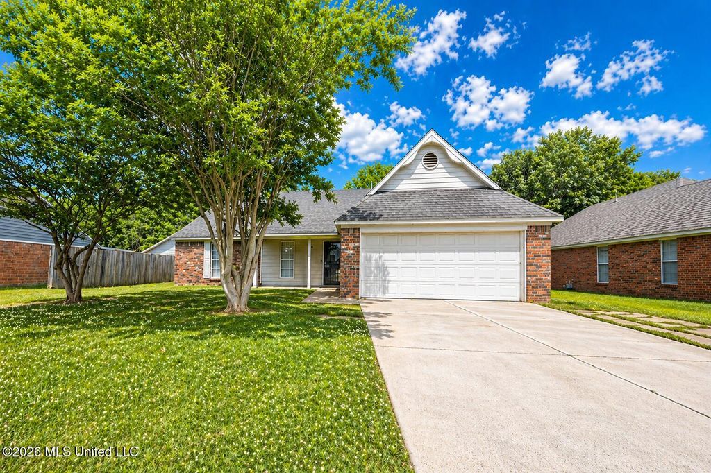 6411 Kristen Drive, Olive Branch, MS 38654