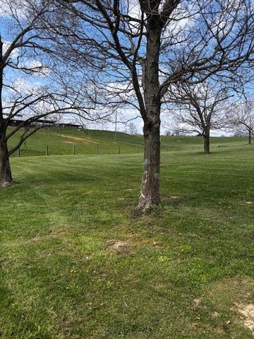 325 Goodlett Road, Salvisa, KY 40372