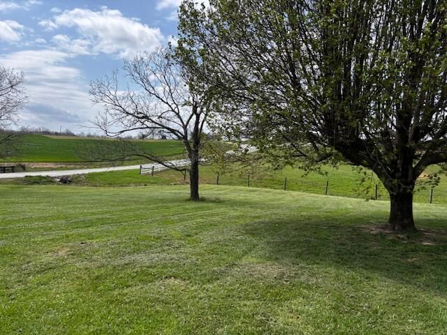 325 Goodlett Road, Salvisa, KY 40372