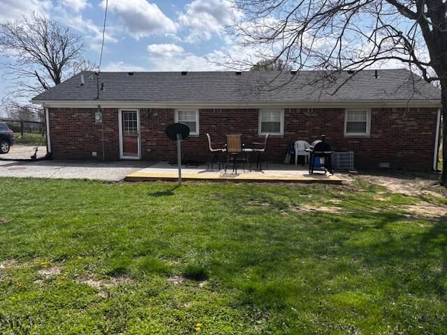 325 Goodlett Road, Salvisa, KY 40372