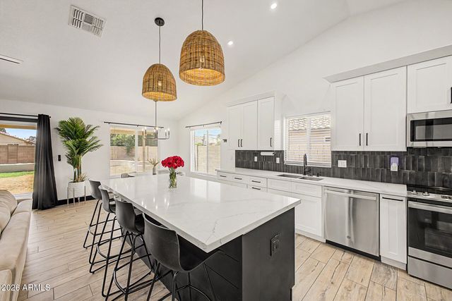 4761 W PONDEROSA Lane, Glendale, AZ 85308