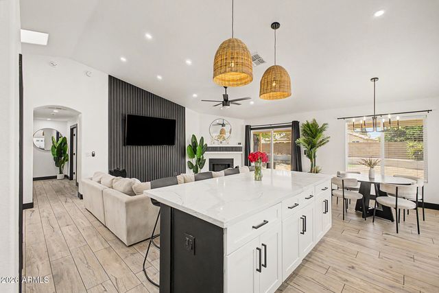 4761 W PONDEROSA Lane, Glendale, AZ 85308