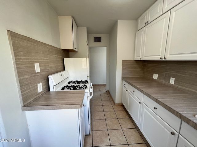 30 W CULVER Street B, Phoenix, AZ 85003