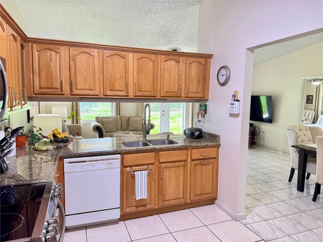 5800 SAGUNTO STREET, Orlando, FL 32807